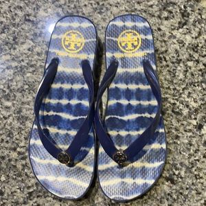 Tory Burch wedge flip flops wave pattern 8